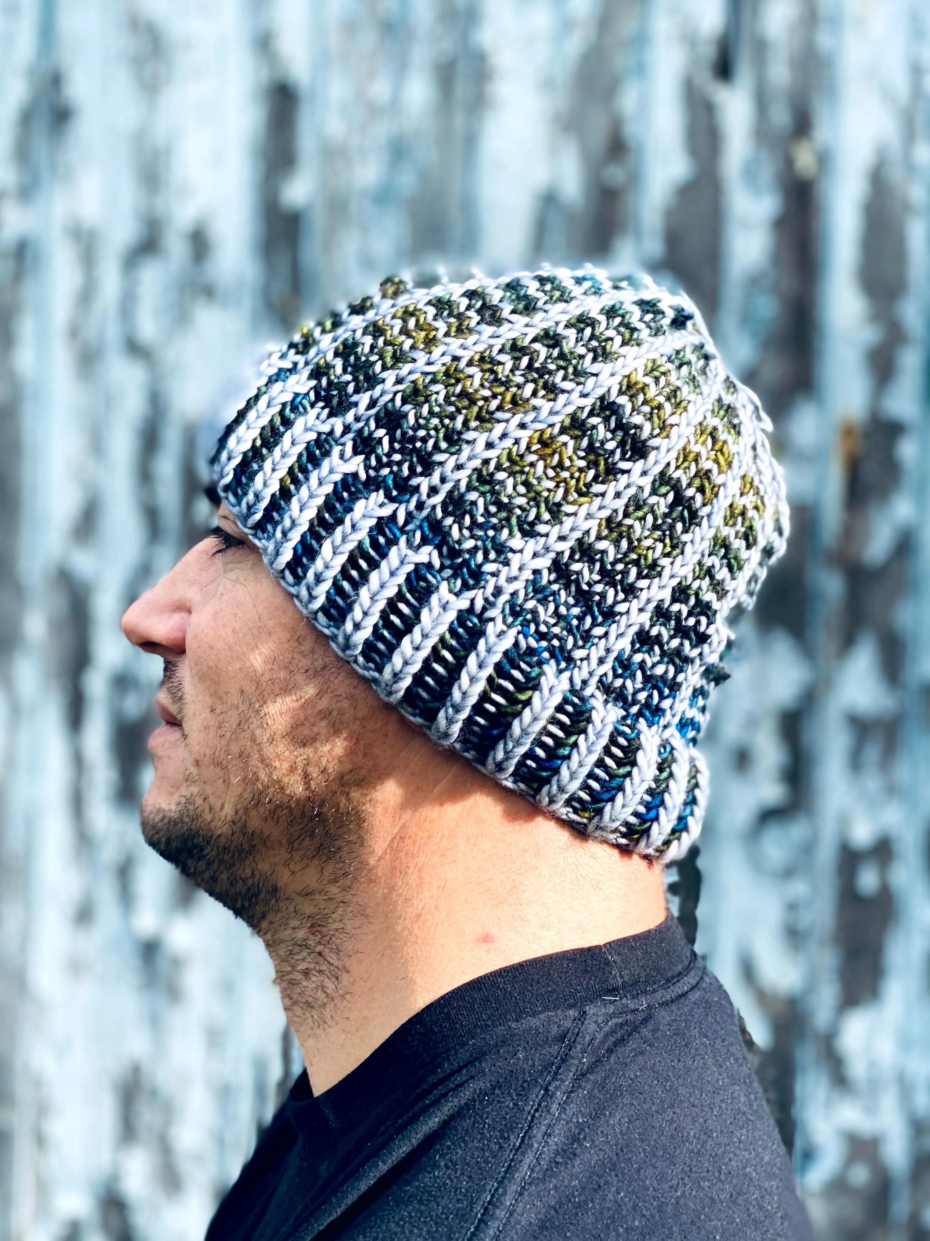 Beanie for the Boyz knitting PATTERN mosaic knitting colorwork