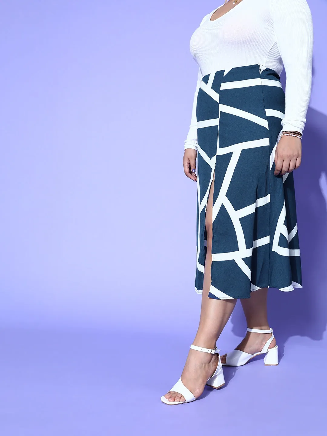 Berrylush Women Plus Size Navy Blue Geometric Printed Thigh-High Slited A-Line Midi Roman Column Skirt