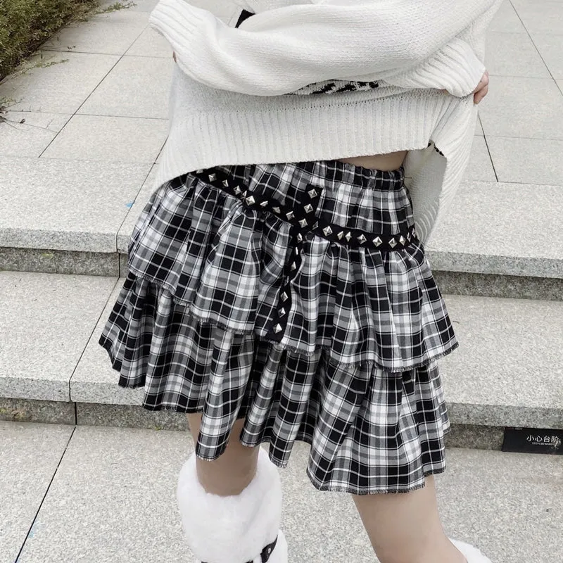 Black and white plaid skirt KF81887