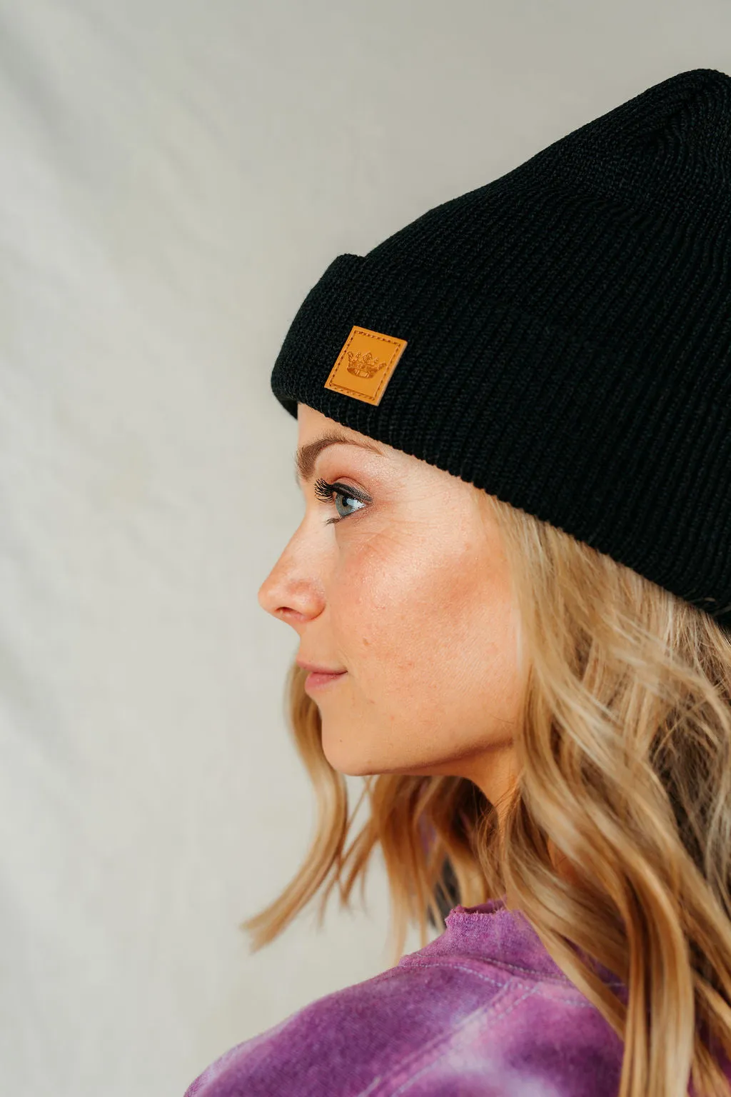 Black // Cat Nap Fleece Lined Beanie