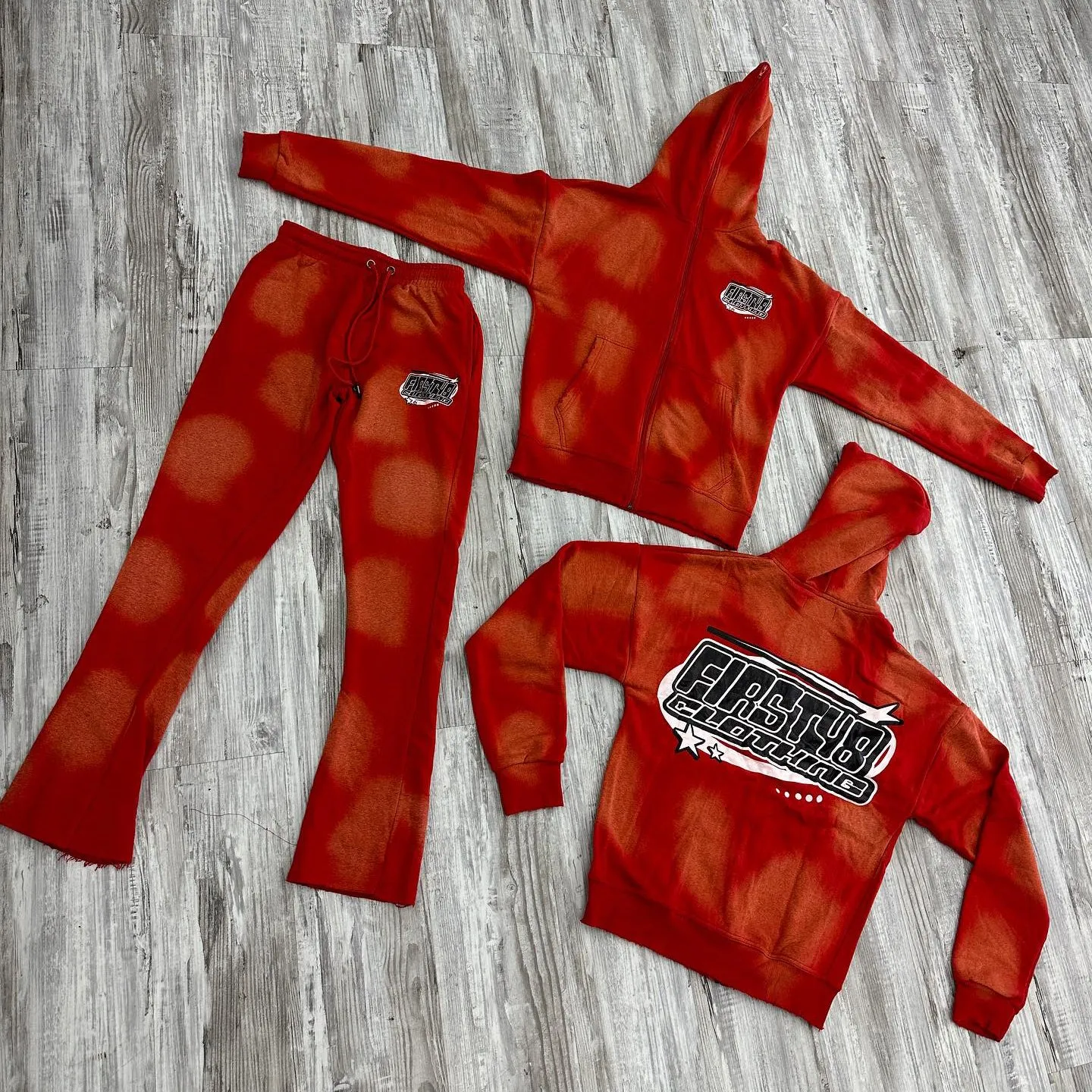 Fashionable and personalized gradient print hoodie set