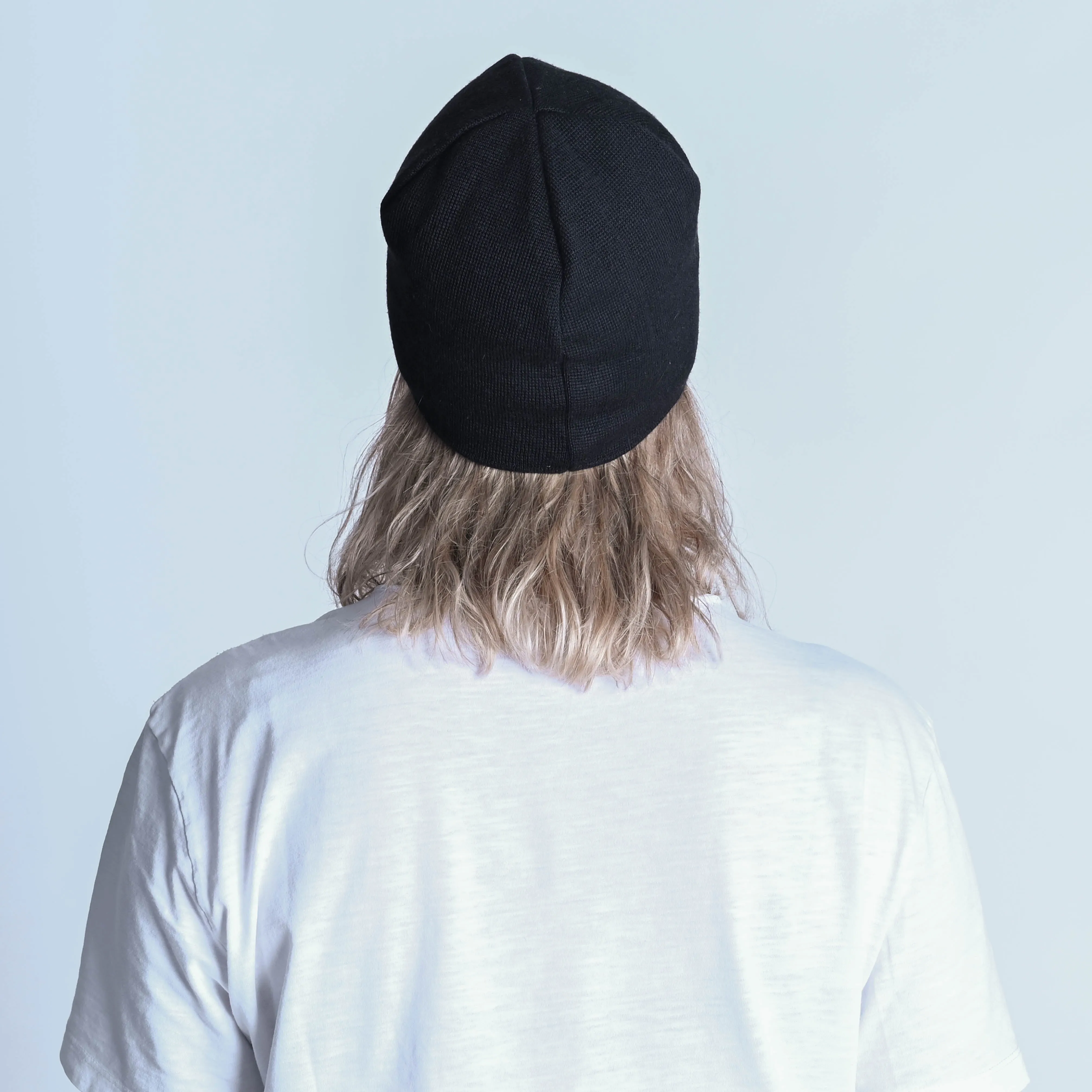 Galea Shadow Black Beanie