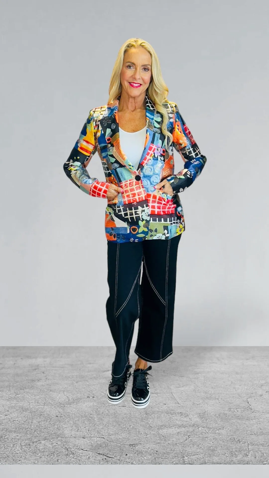 MULTI PRINT COLORFUL BLAZER