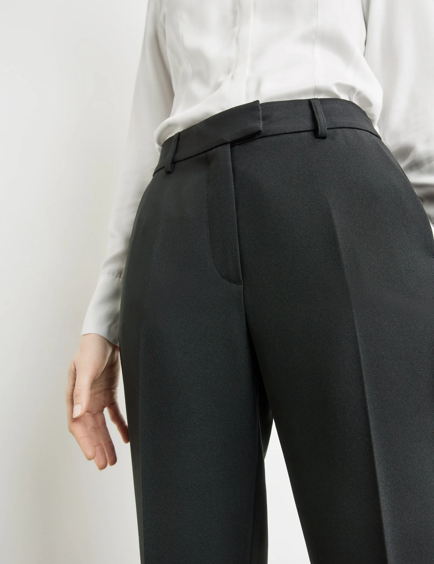 Pressed Pleat Pant