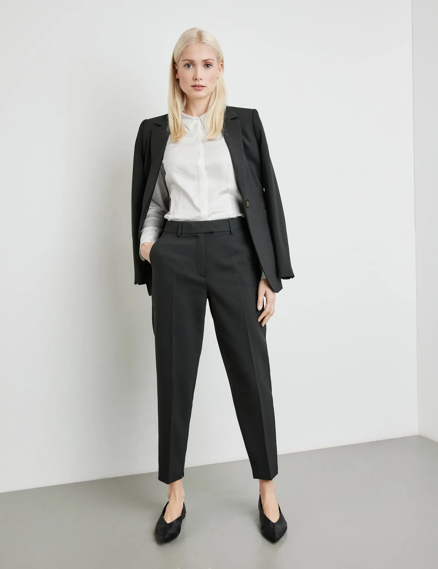 Pressed Pleat Pant