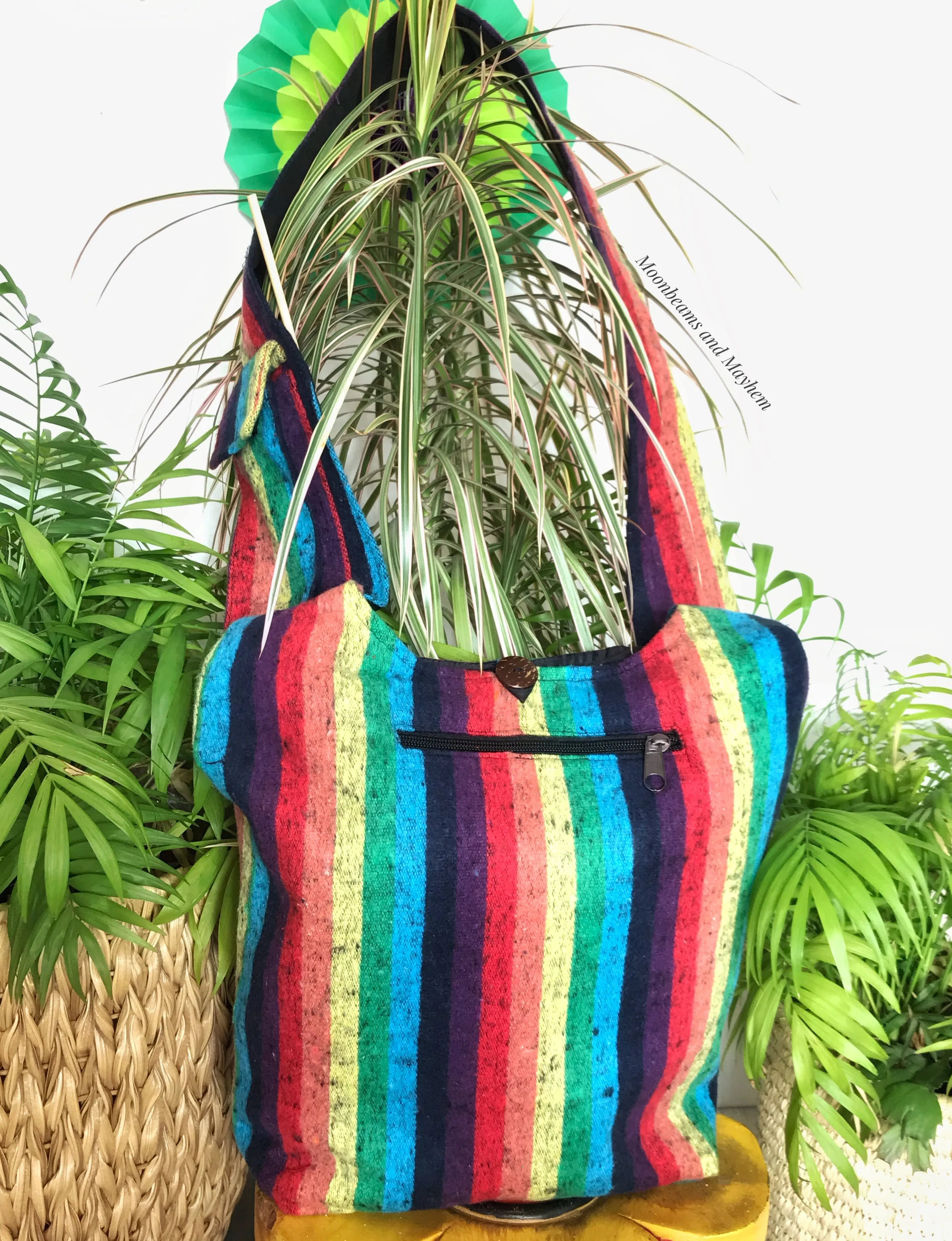 RAINBOW STRIPE SHOULDER BAG / PURSE