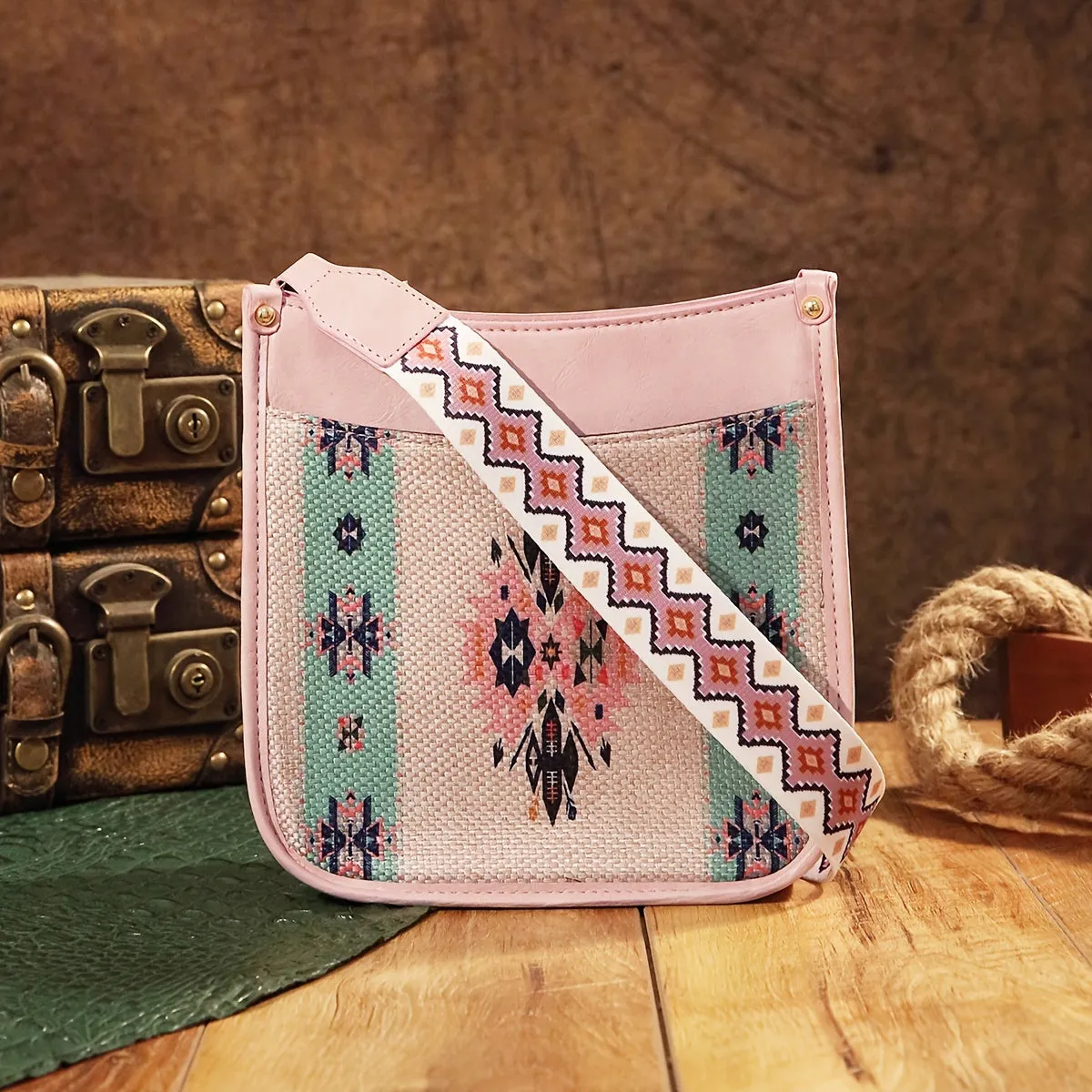 Vibrant Saddle Crossbody Bag - Made of High-Quality PU Leather with Adjustable Shoulder Strap, Stylish Crossbody Design, and Colorful Tribal Pattern - Inspired by Bohemian Western Cowboy Fashion, Perfect Shoulder Bag for Everyday Use