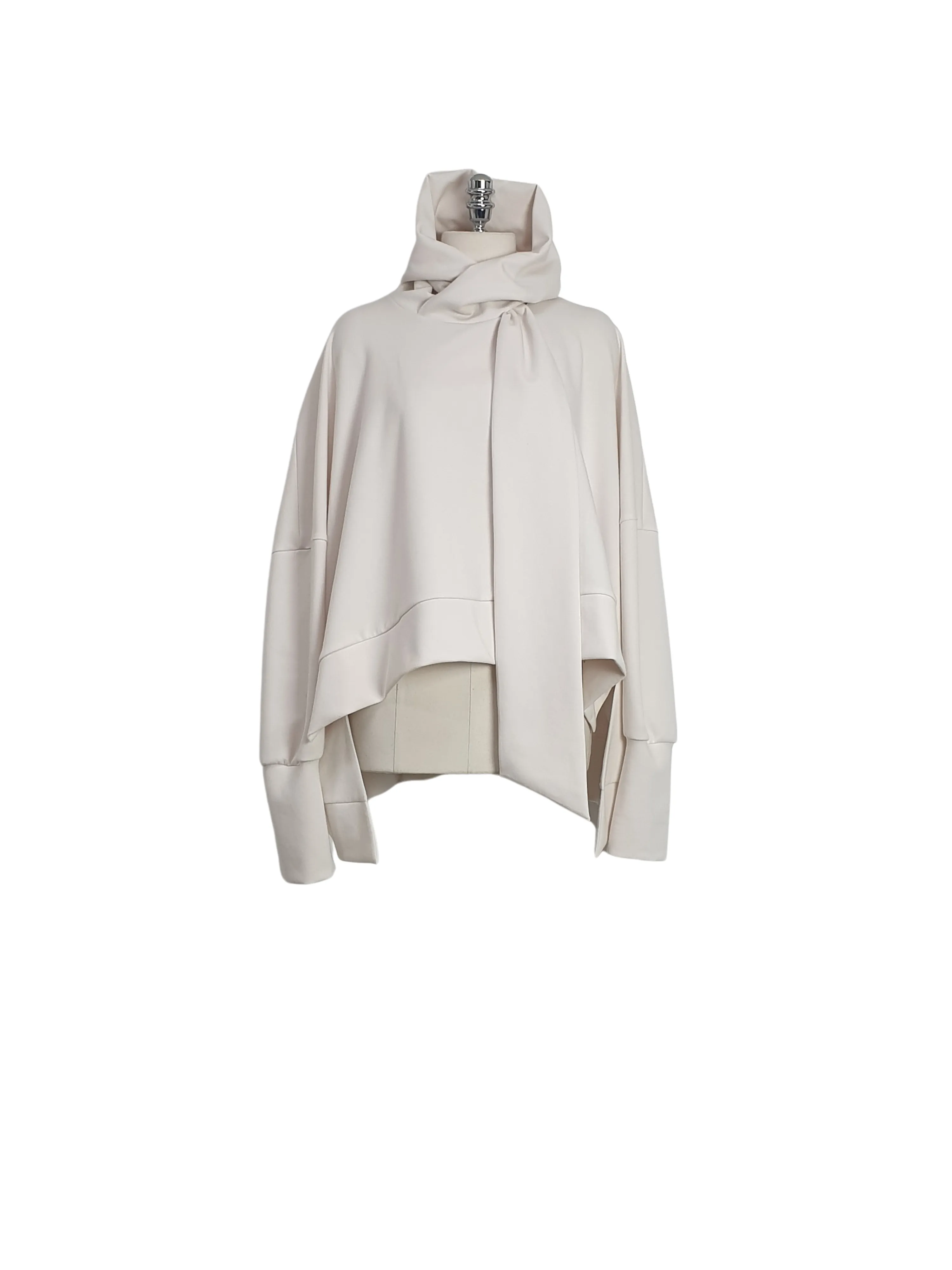 Wide-fit tie hoodie cream