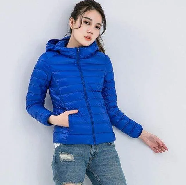 Winter Women Ultra Light Down Jacket 90% Duck Down Hooded Jackets Long Sleeve Warm Slim Coat Parka Female Solid Portabl Outwear (US 6-20W)