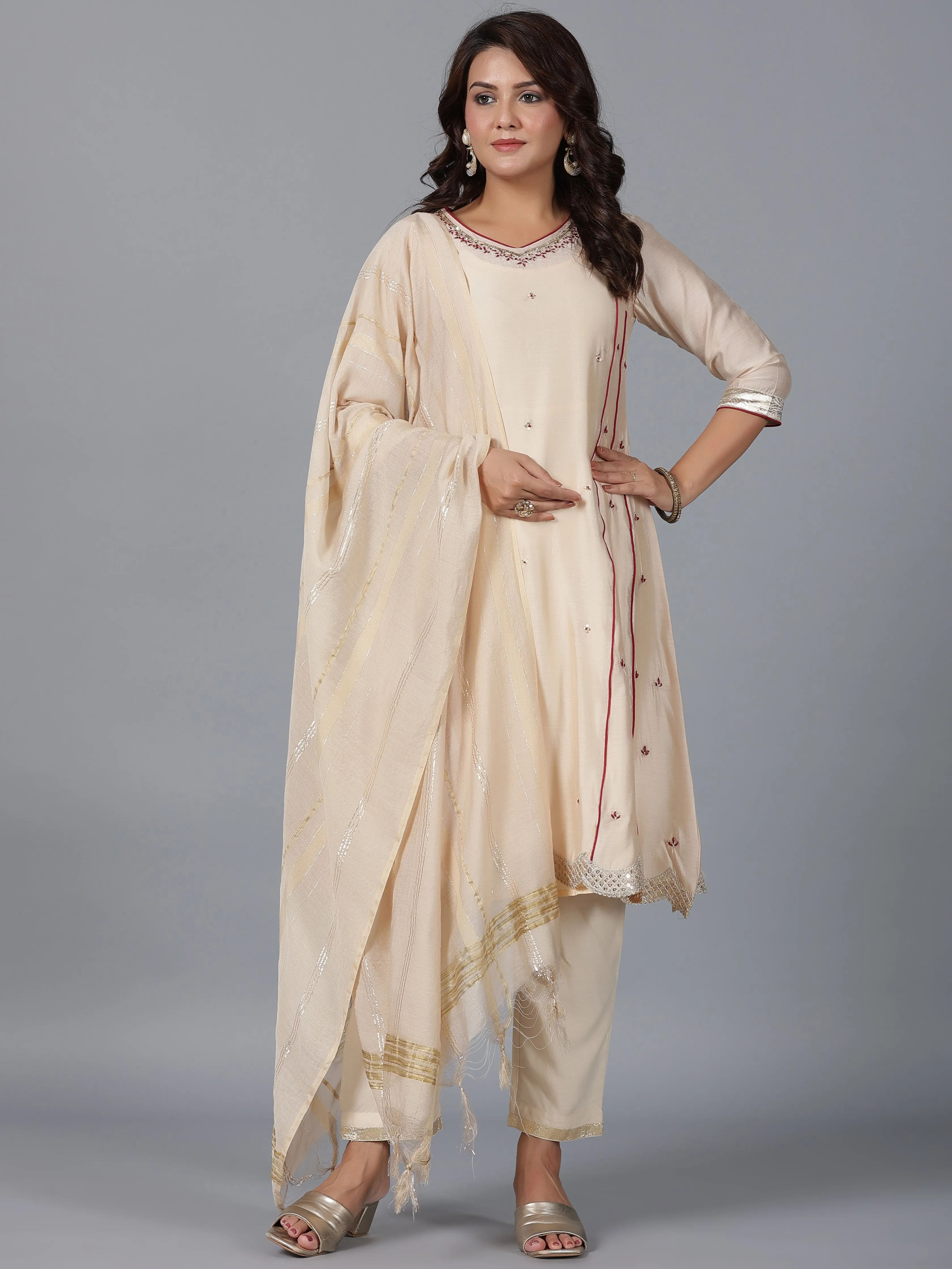 Women Beige Chanderi Embroidered Kurta, Pants & Dupatta Set